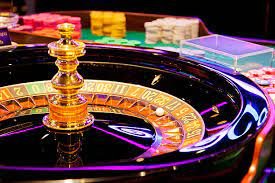 Tampilan meja Fortune Rabbit dengan opsi taruhan dan ringkasan pembayaran di layar dadu slot